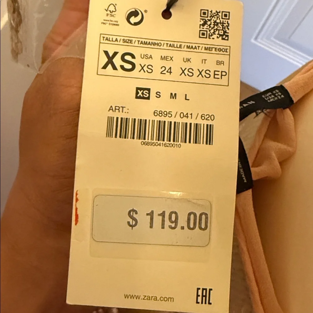 Zara Woman Gold and Pink Sequin Mini Skirt - Picture 4 of 5